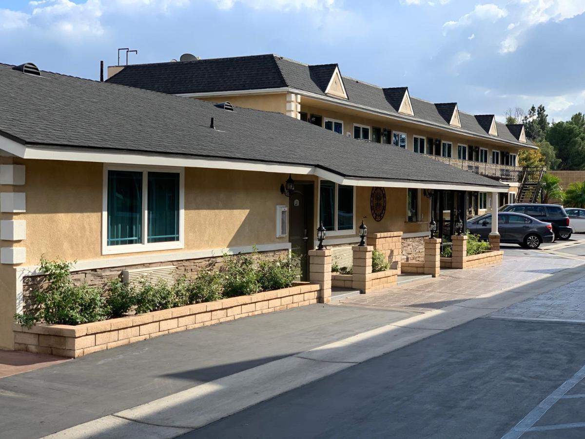 Walnut Inn & Suites West Covina Exterior foto
